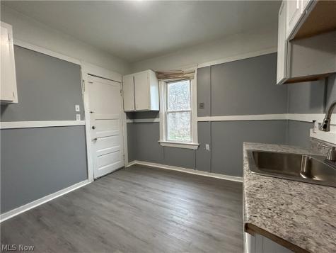3448 E 69th Street Cleveland OH 44127