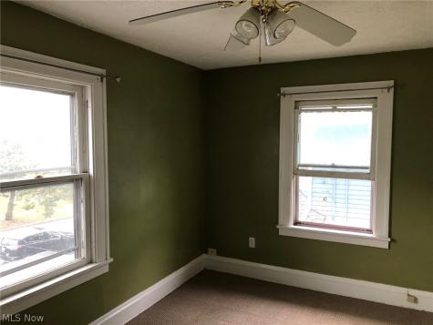 1475 Mars Avenue Lakewood OH 44107
