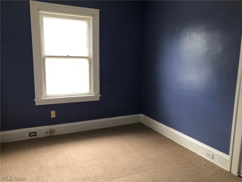 1475 Mars Avenue Lakewood OH 44107