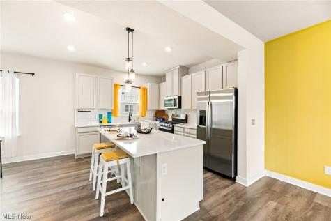 1670 N Eckert Lane Akron OH 44313