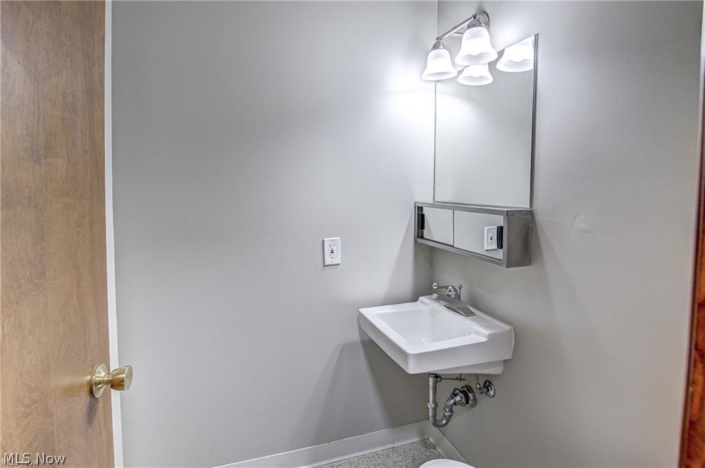 21002 Lunn Road Strongsville OH 44149