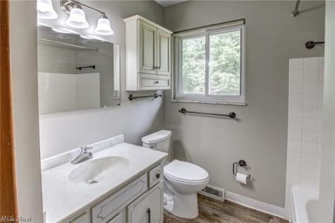 21002 Lunn Road Strongsville OH 44149