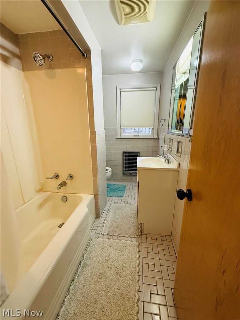 1602 Logan Avenue NW Canton OH 44703