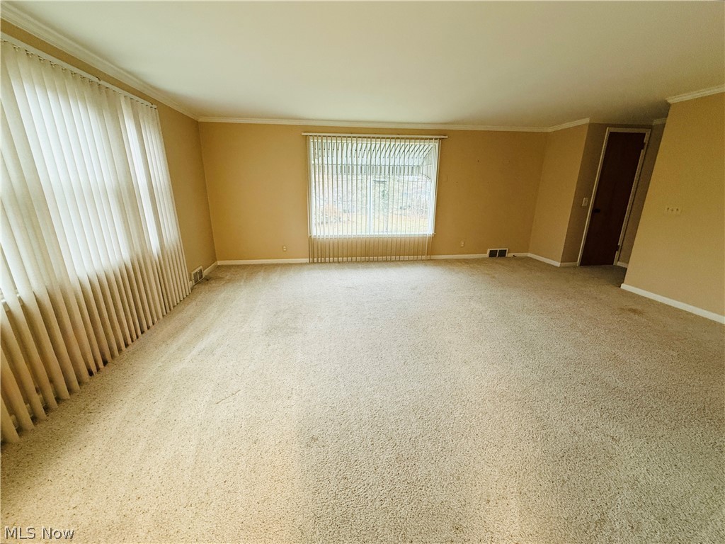 1602 Logan Avenue NW Canton OH 44703