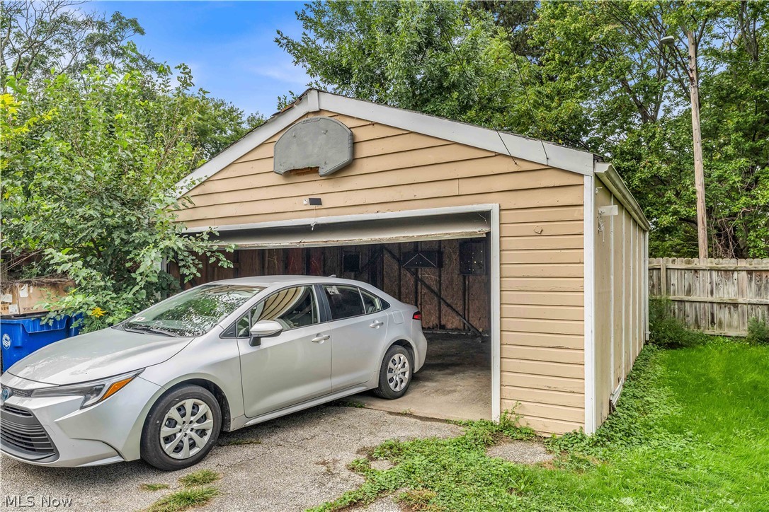 3336 W 54th Street Cleveland OH 44102