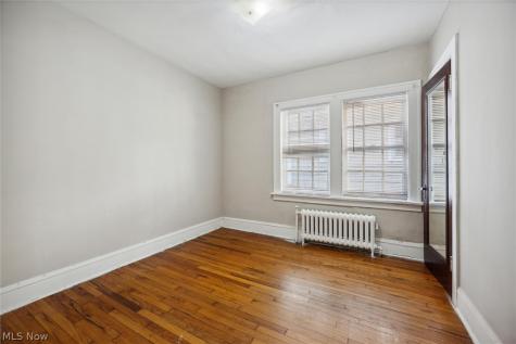 13110 Cedar Road Cleveland Heights OH 44118