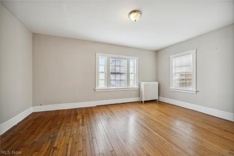13110 Cedar Road Cleveland Heights OH 44118