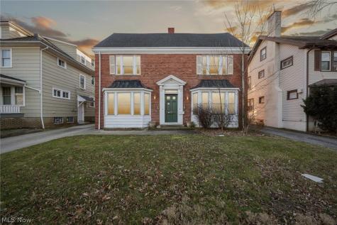 13110 Cedar Road Cleveland Heights OH 44118