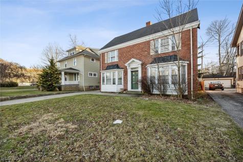13110 Cedar Road Cleveland Heights OH 44118