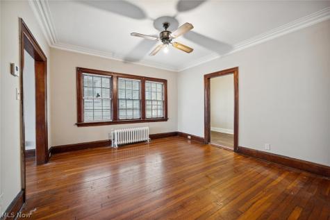 13110 Cedar Road Cleveland Heights OH 44118