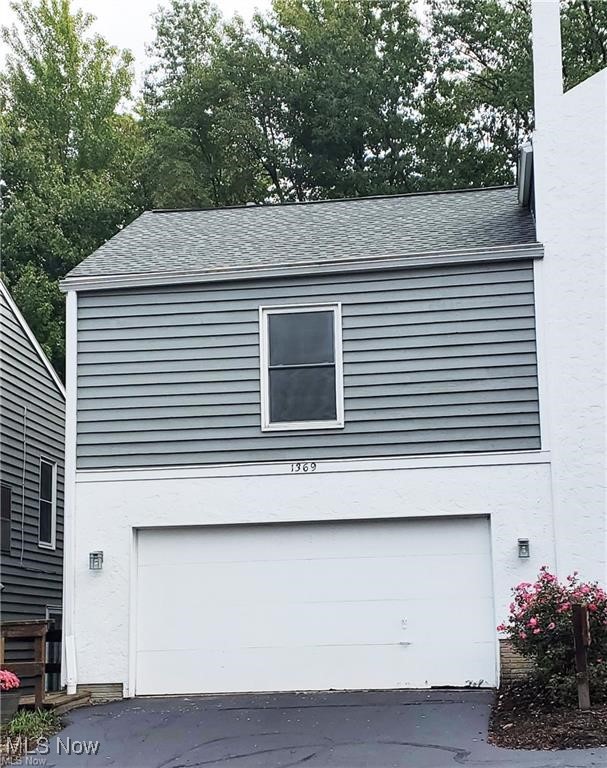 1369 Bobby Lane Westlake OH 44145