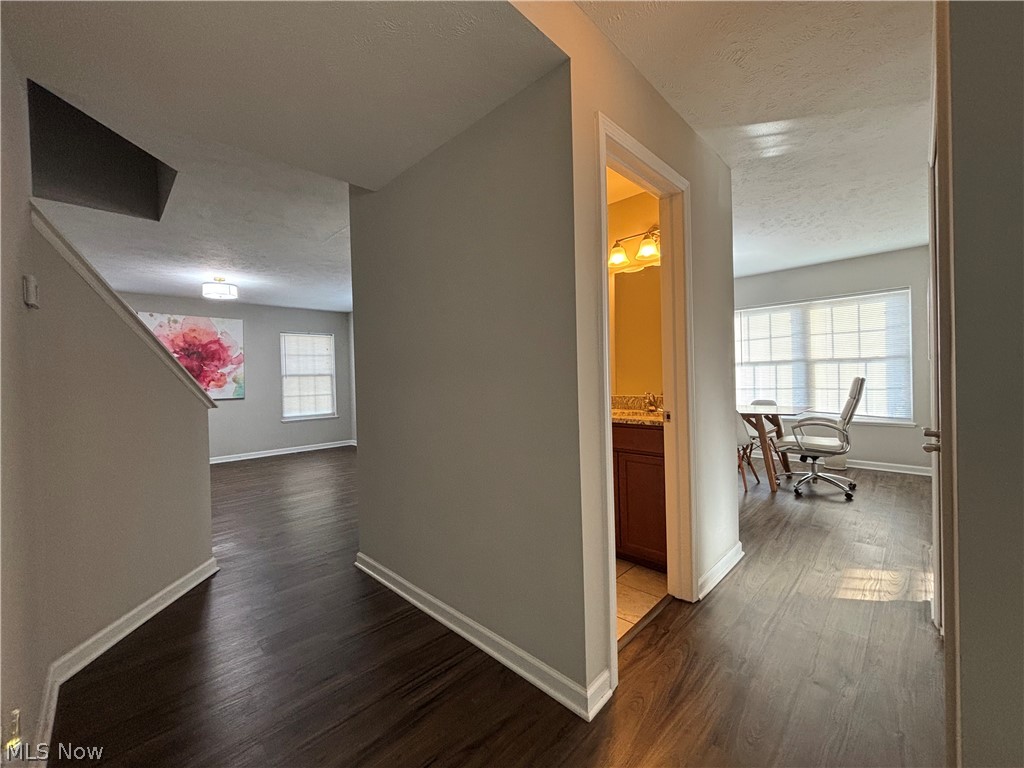 1927 E 86th Street Cleveland OH 44106