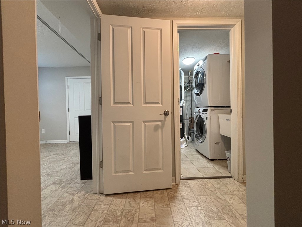 1927 E 86th Street Cleveland OH 44106