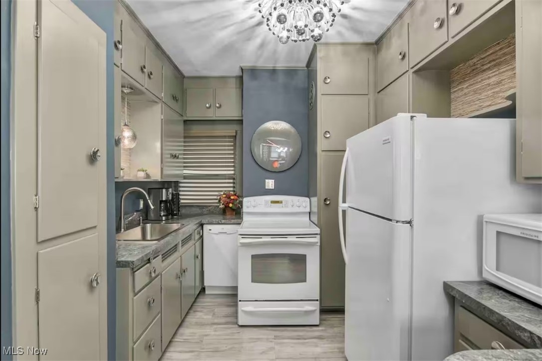 10429 Clifton Boulevard Cleveland OH 44102