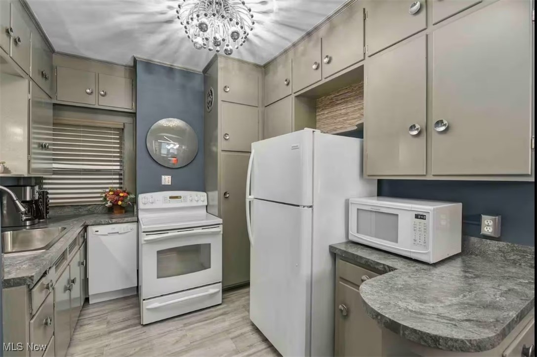 10429 Clifton Boulevard Cleveland OH 44102