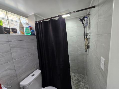 4602 Roadoan Road Cleveland OH 44144