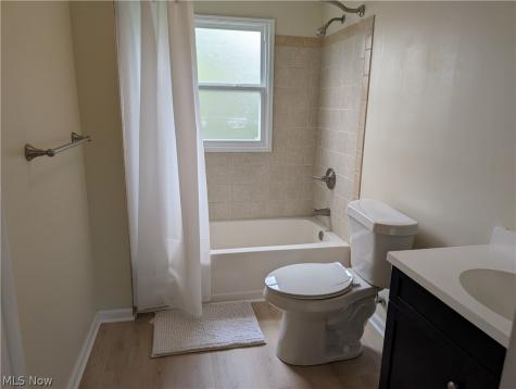 1678 Byron Drive Mayfield Heights OH 44124