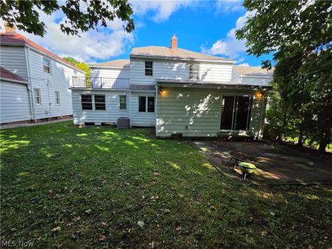4384 Acacia Drive South Euclid OH 44121