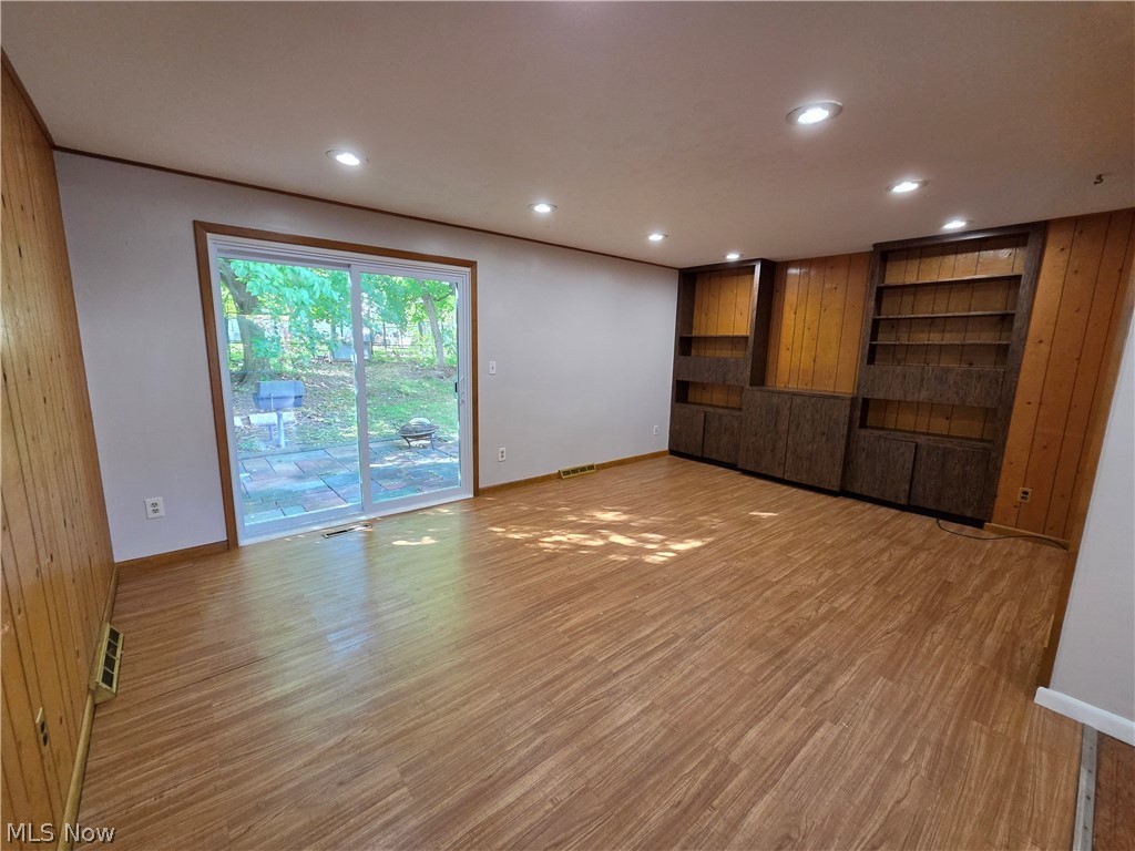4384 Acacia Drive South Euclid OH 44121