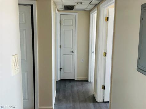 5644 Broadway Avenue Cleveland OH 44127