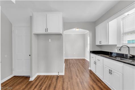 3557 Silsby Road University Heights OH 44118