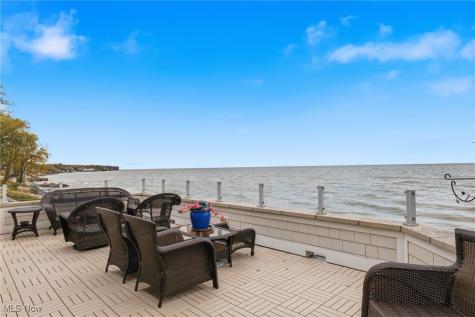 28838 Lake Road Bay Village OH 44140