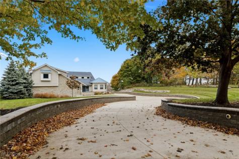 28838 Lake Road Bay Village OH 44140