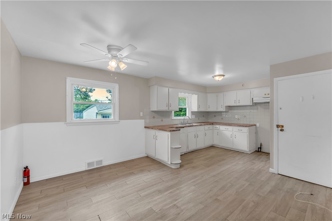 23 Willard Avenue Bedford OH 44146