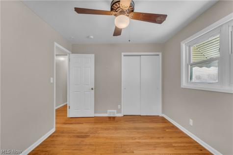 23 Willard Avenue Bedford OH 44146