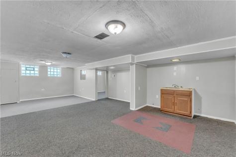 23 Willard Avenue Bedford OH 44146