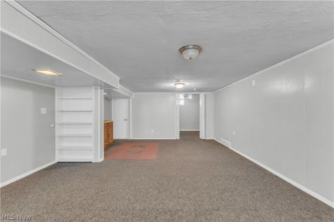 23 Willard Avenue Bedford OH 44146
