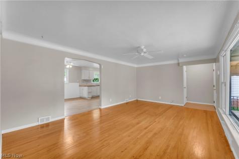 23 Willard Avenue Bedford OH 44146