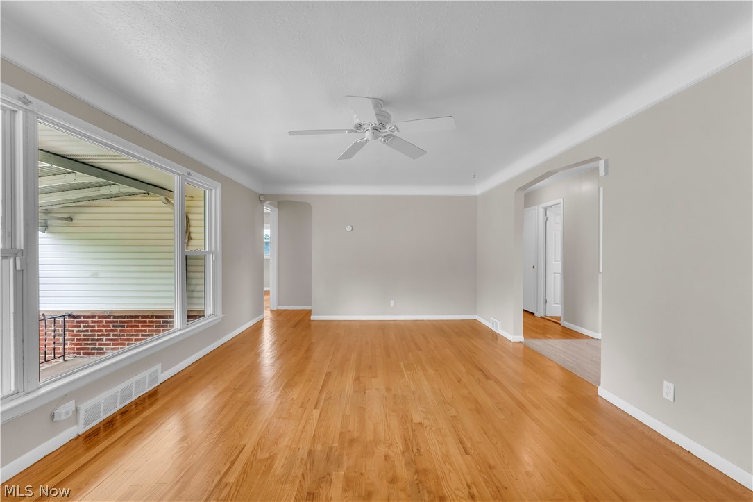 23 Willard Avenue Bedford OH 44146