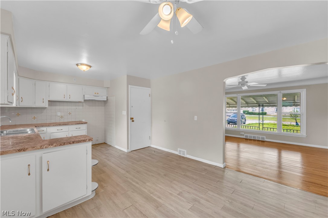 23 Willard Avenue Bedford OH 44146