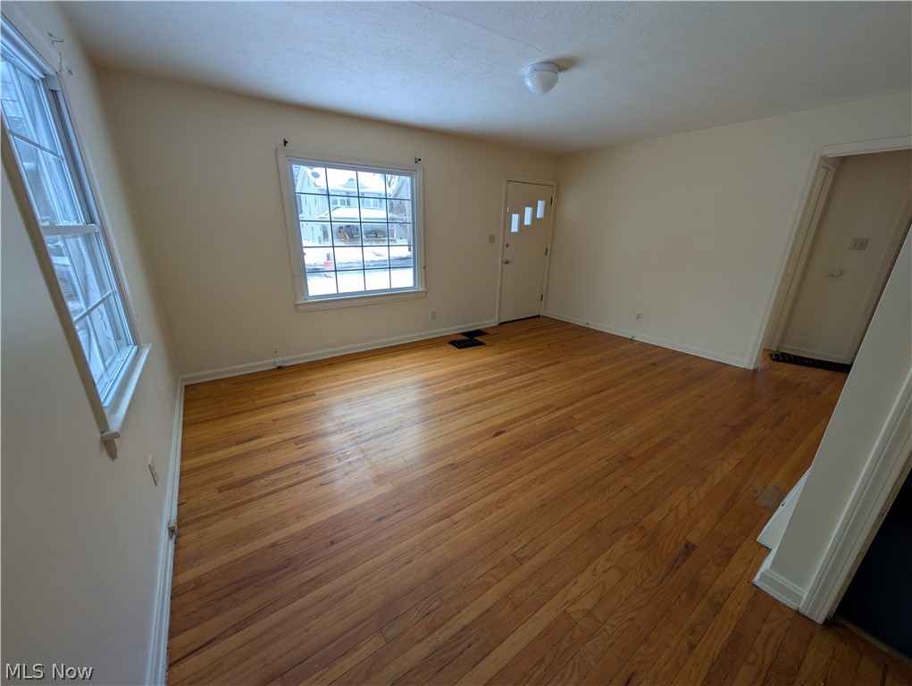637 E Wilbeth Road Akron OH 44306