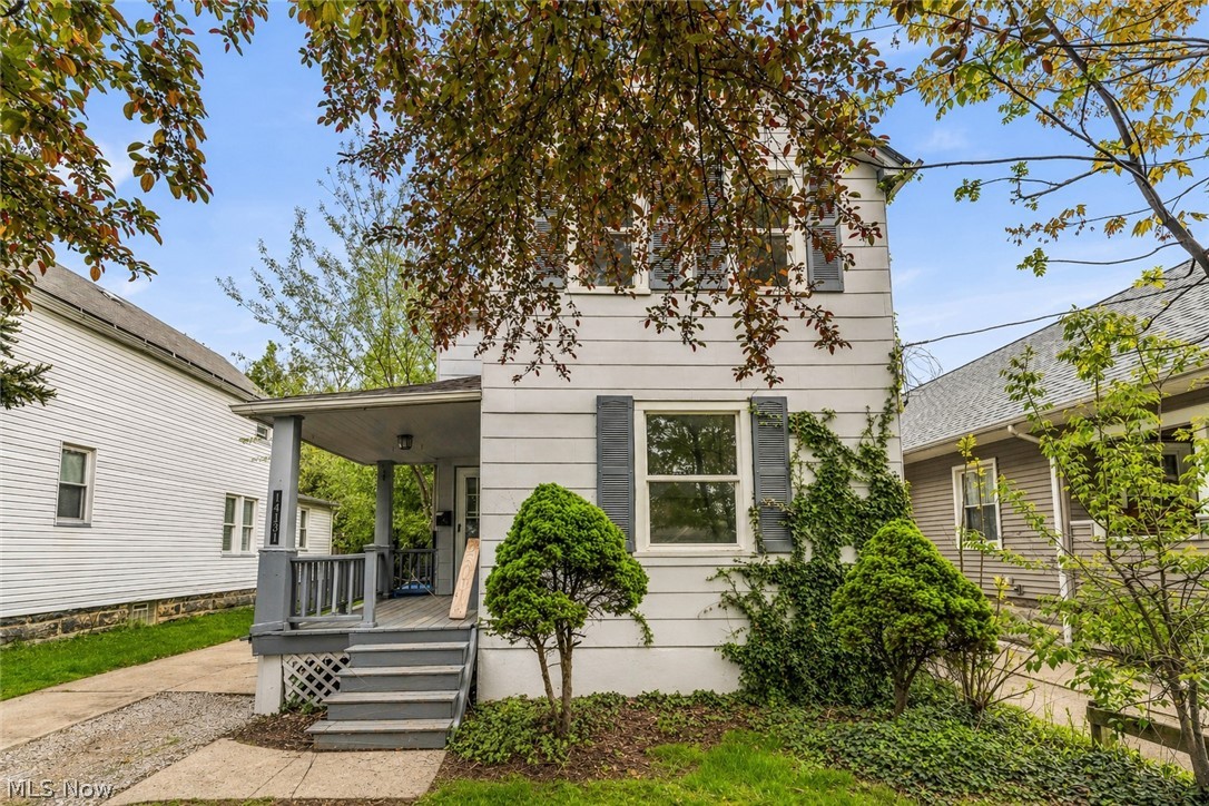 14131 Berwyn Avenue Cleveland OH 44111