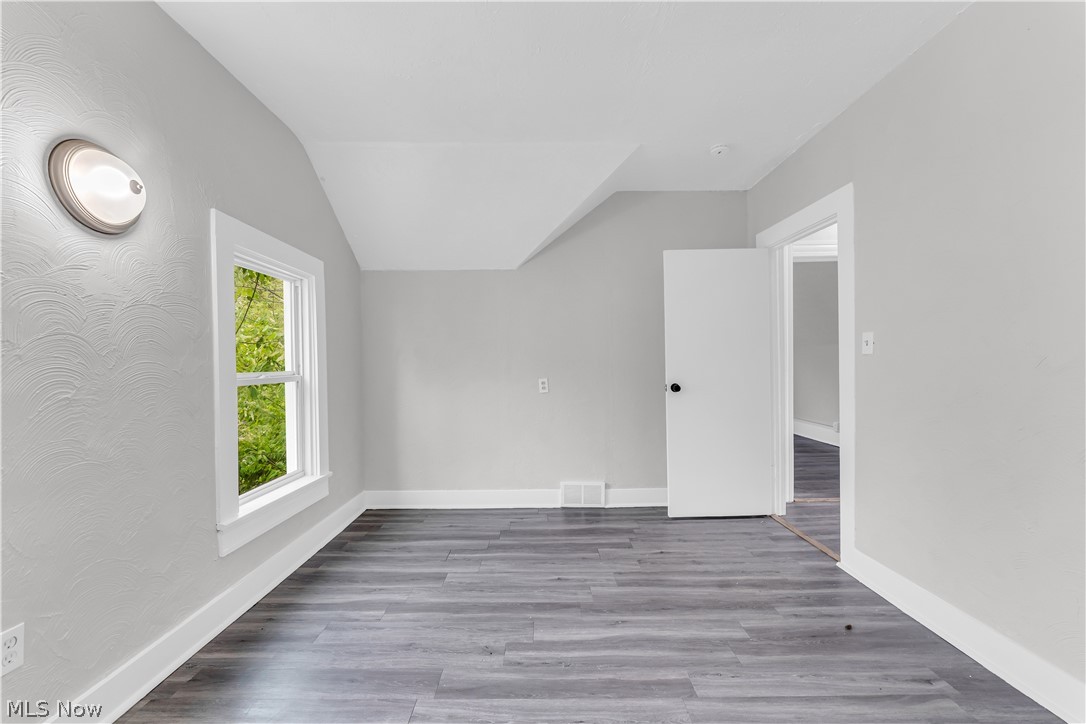 14131 Berwyn Avenue Cleveland OH 44111