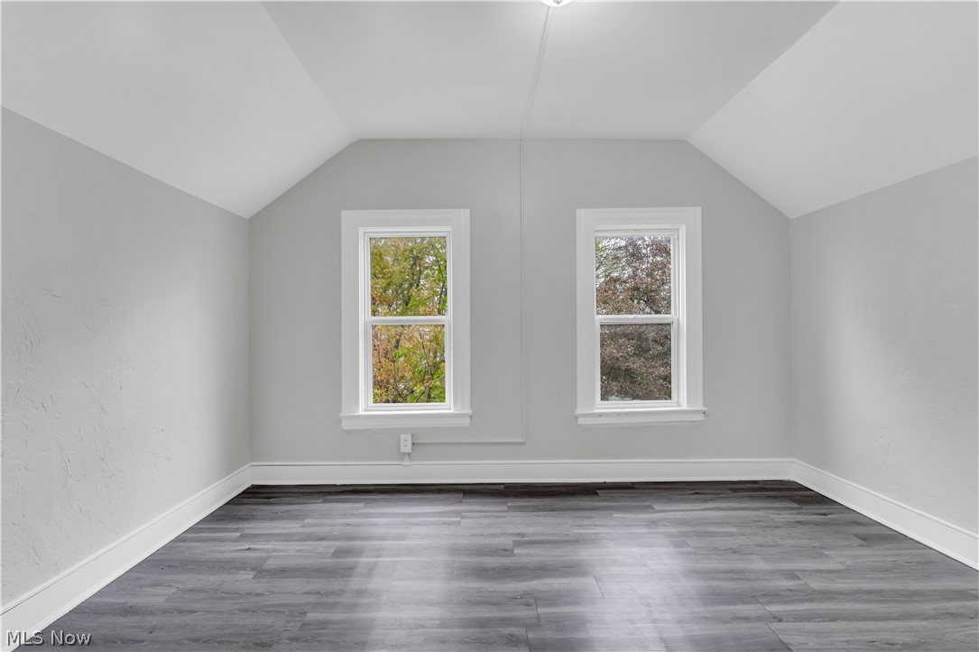 14131 Berwyn Avenue Cleveland OH 44111