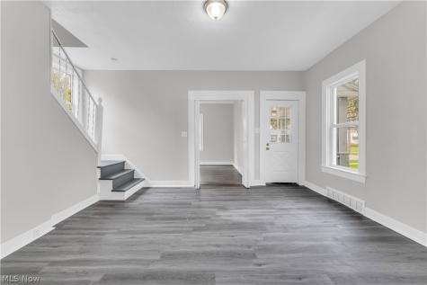 14131 Berwyn Avenue Cleveland OH 44111
