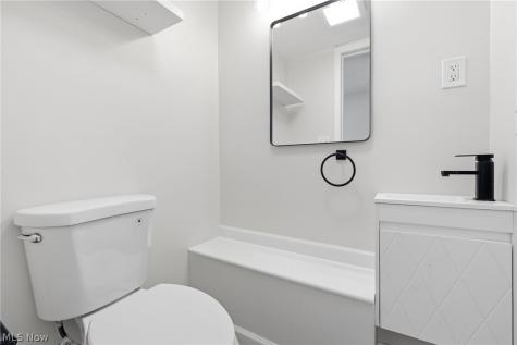 22955 Fairmount Boulevard Shaker Heights OH 44118