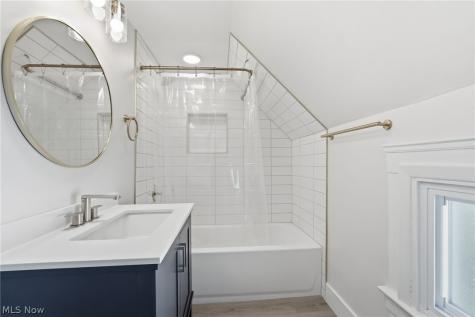 22955 Fairmount Boulevard Shaker Heights OH 44118