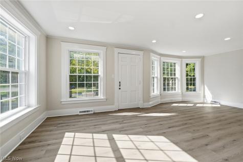 22955 Fairmount Boulevard Shaker Heights OH 44118