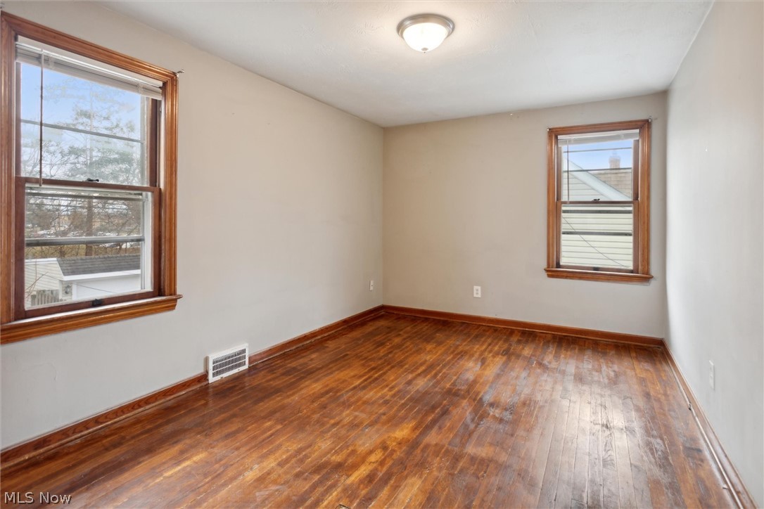 9504 S Highland Avenue Garfield Heights OH 44125