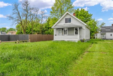 1714 Long Avenue Lorain OH 44052