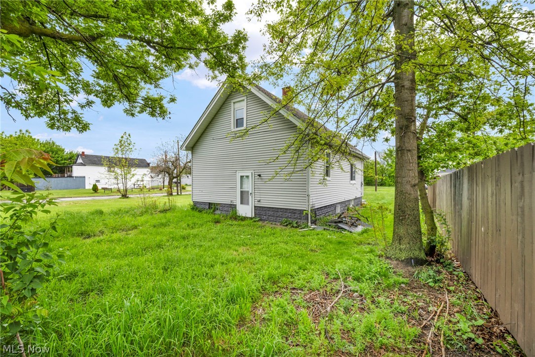 1714 Long Avenue Lorain OH 44052