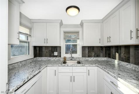 1366 Prospect Street Barberton OH 44203