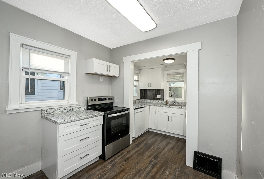 1366 Prospect Street Barberton OH 44203
