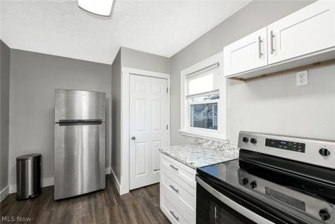 1366 Prospect Street Barberton OH 44203