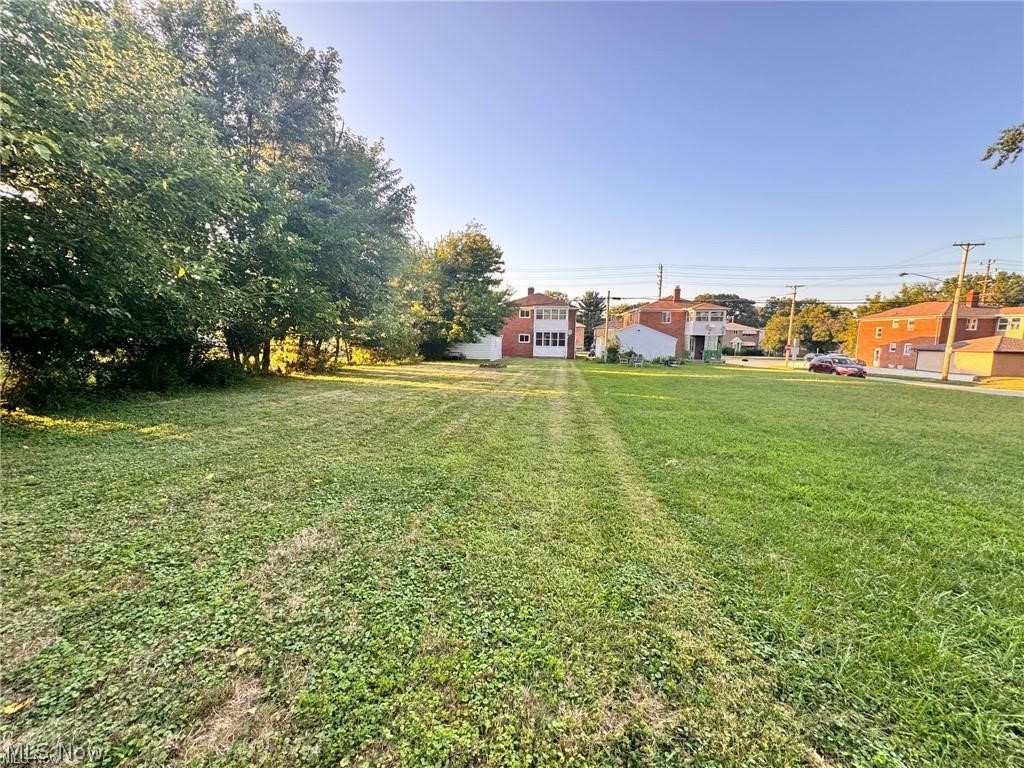 2907 Snow Road Parma OH 44134