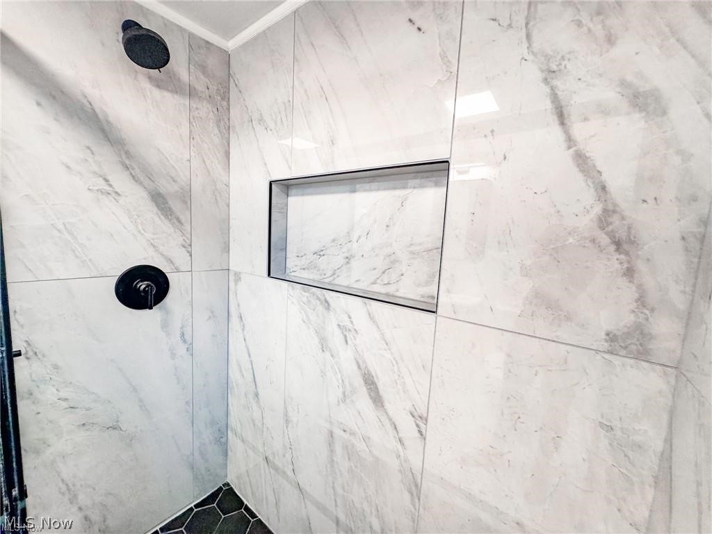 2907 Snow Road Parma OH 44134